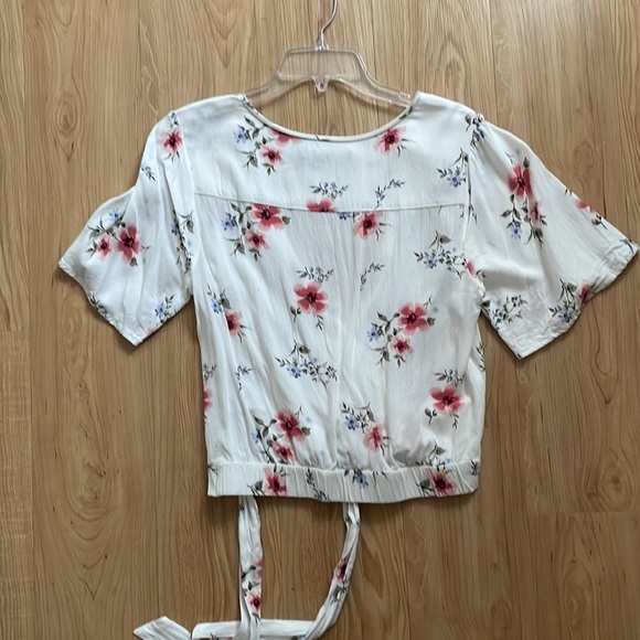 Floral Abercrombie Blouse - Picture 4 of 5